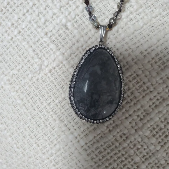 Necklace - Picture 2 of 3